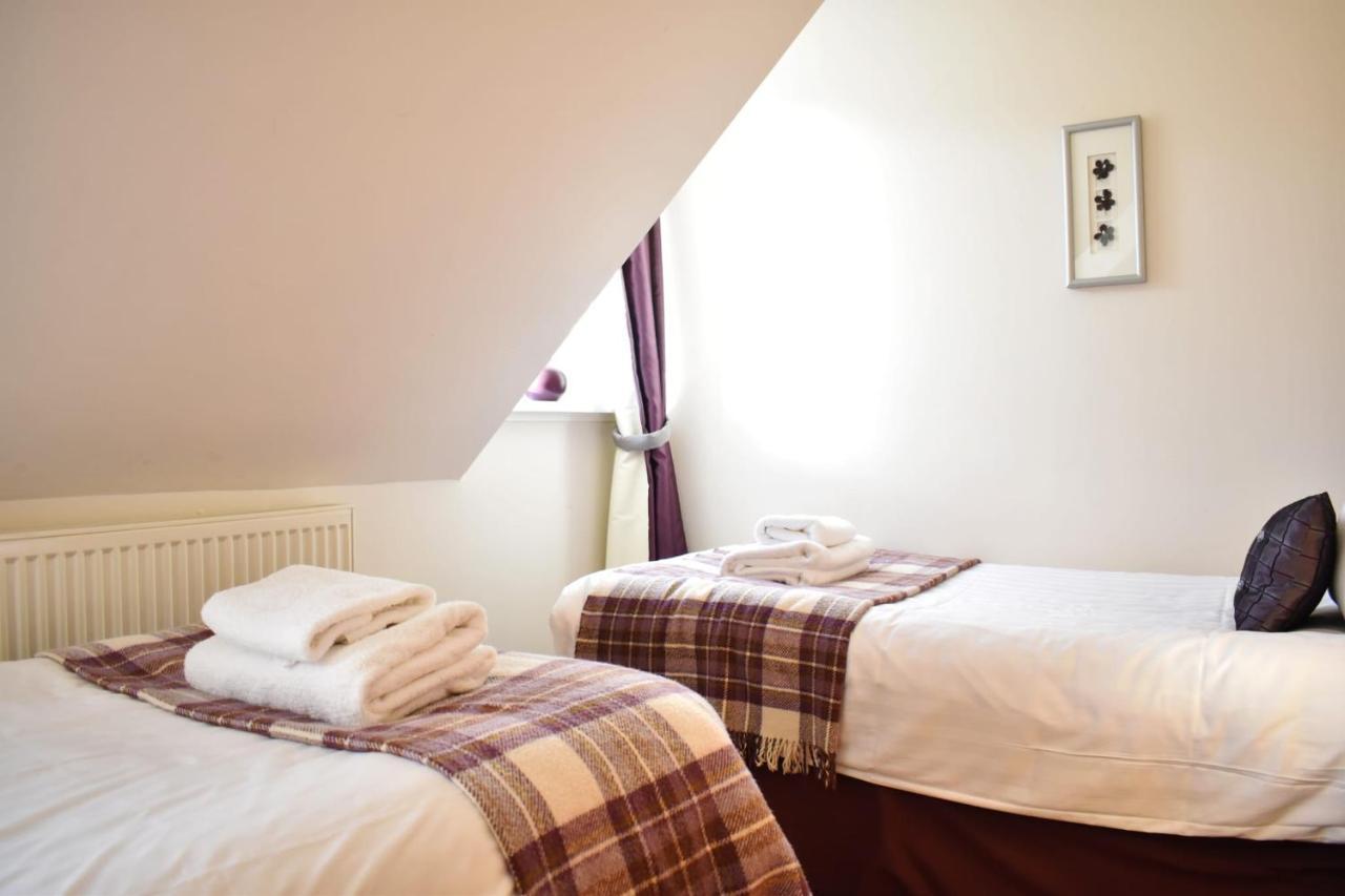 The Ross 2 Bedroom Apartment In Historic Abbey Fort Augustus Luaran gambar